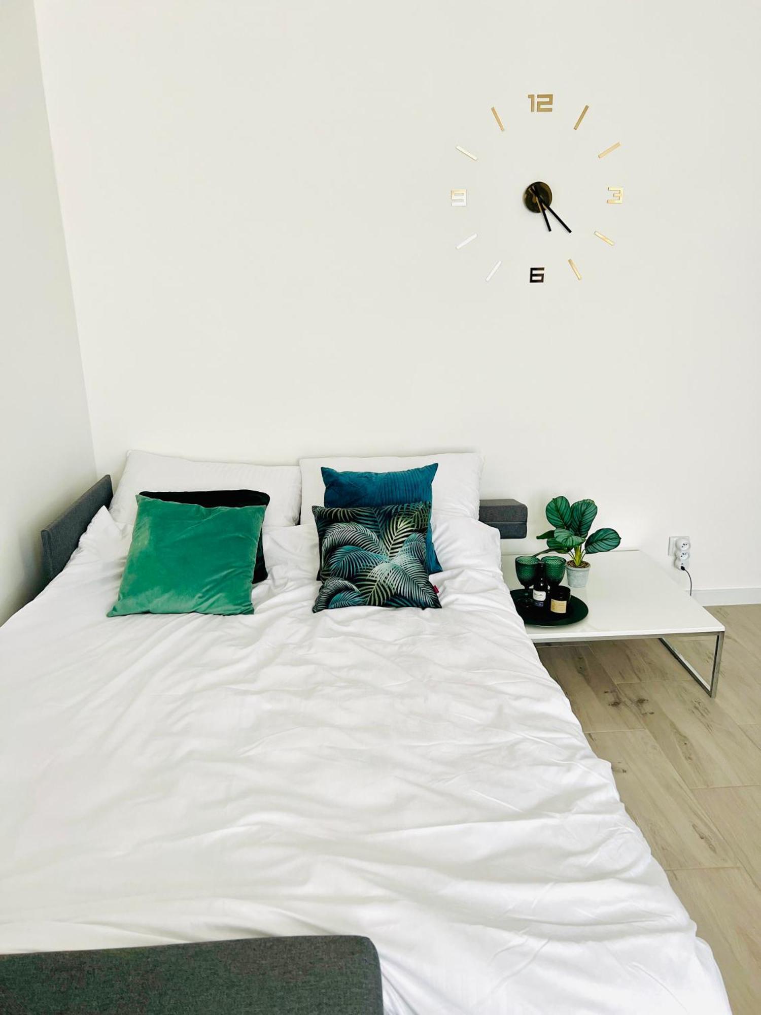 Apartament Happy Place Family & Business Targi Келце Екстериор снимка