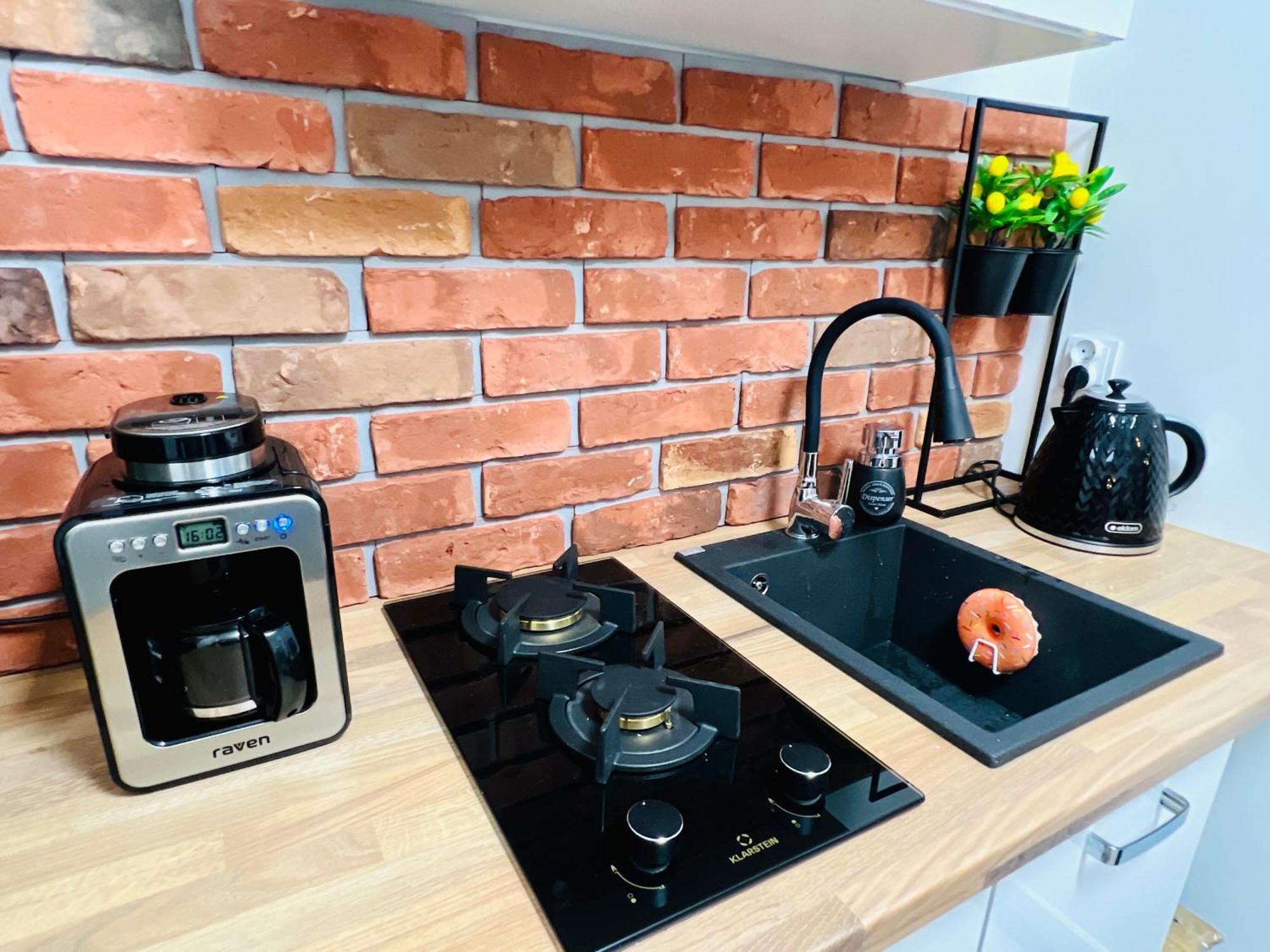 Apartament Happy Place Family & Business Targi Келце Екстериор снимка