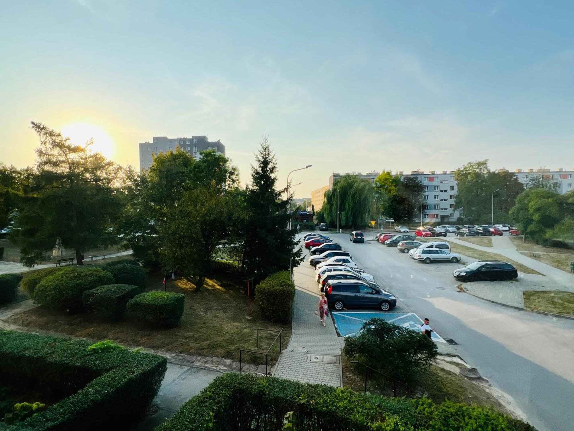 Apartament Happy Place Family & Business Targi Келце Екстериор снимка